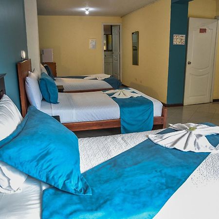 Hotel Miraflores Ibarra Buitenkant foto