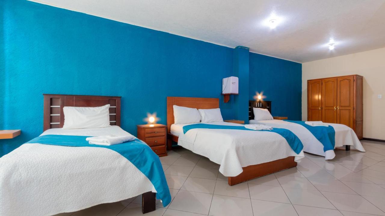 Hotel Miraflores Ibarra Buitenkant foto