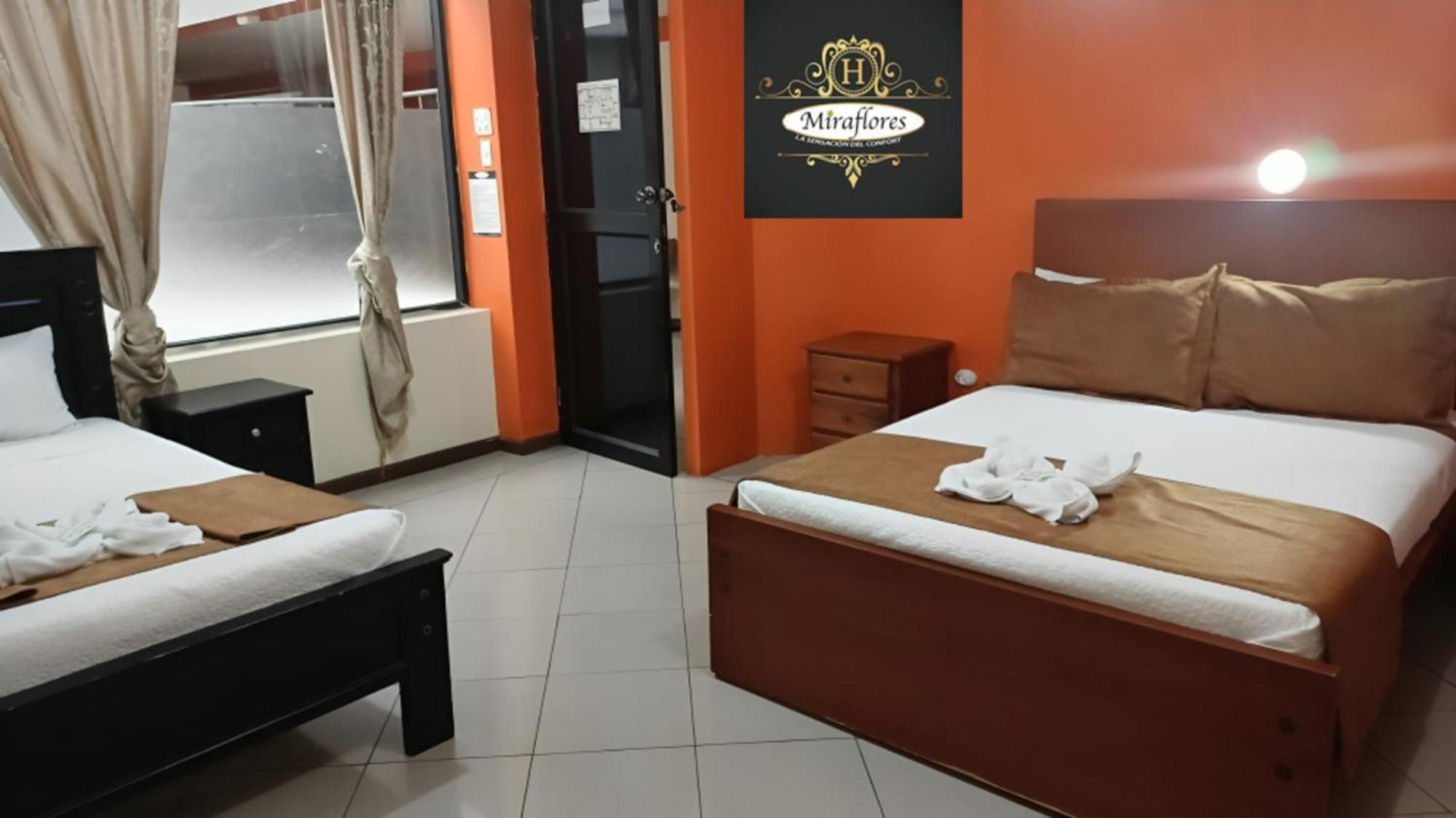 Hotel Miraflores Ibarra Buitenkant foto